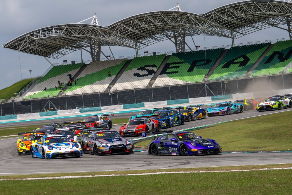 2026 GT World Challenge Asia photo 4