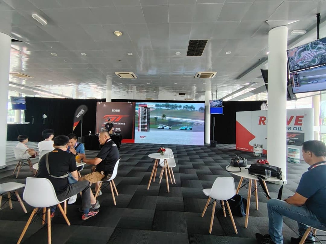 2026 GT World Challenge Asia photo 8